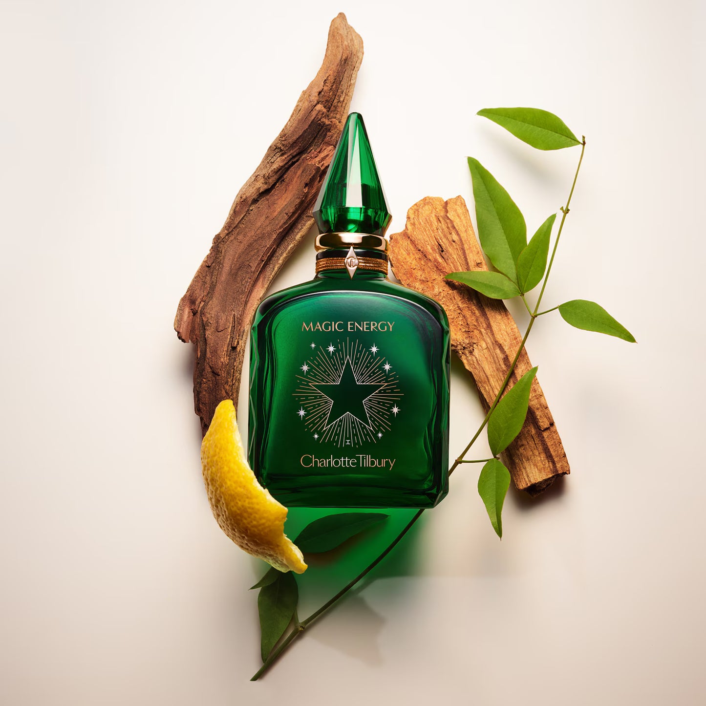 CHARLOTTE TILBURY Magic Energy – parfumuotas vanduo 100 ml