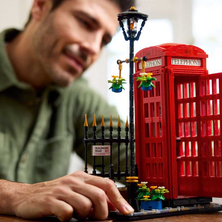 LEGO® Ideas Raudonoji Londono telefono būdelė 21347