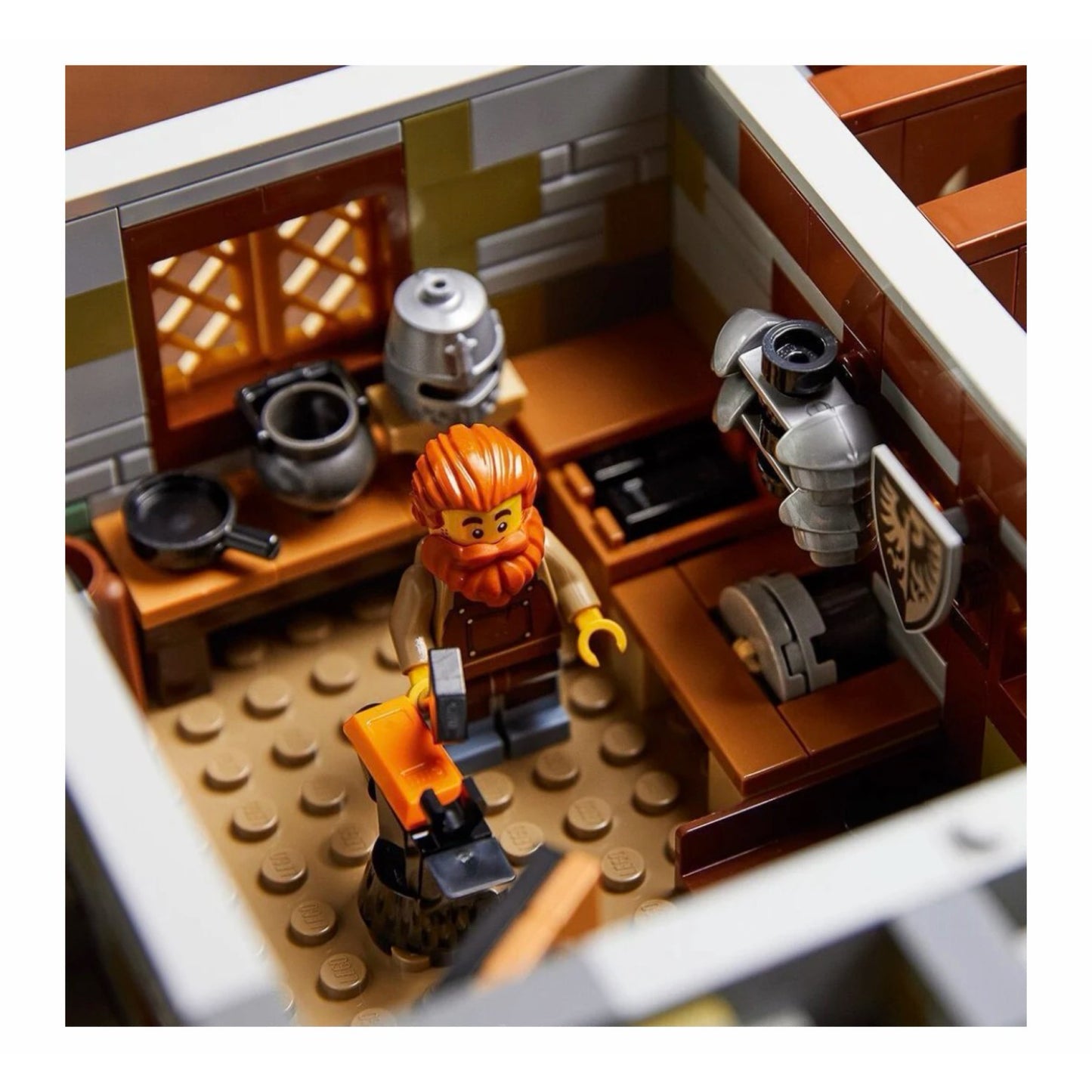 21325 LEGO® Ideas Viduramžių kalvis