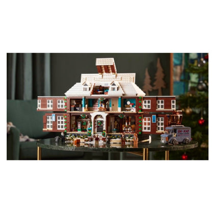 LEGO® Ideas Vienas namuose 21330