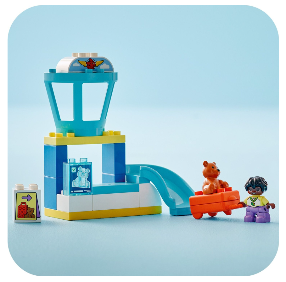 LEGO® DUPLO® Town Pirmasis apsilankymas oro uoste