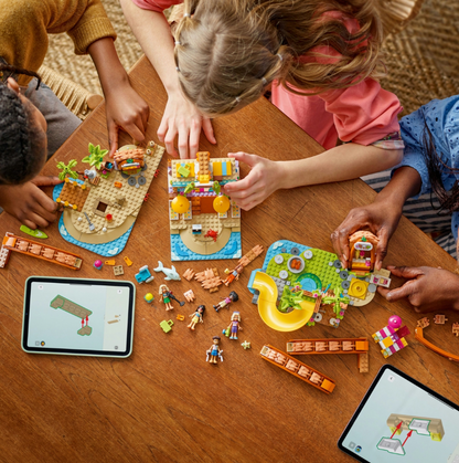 LEGO® Friends Šeimos atostogos pajūrio poilsiavietėje
