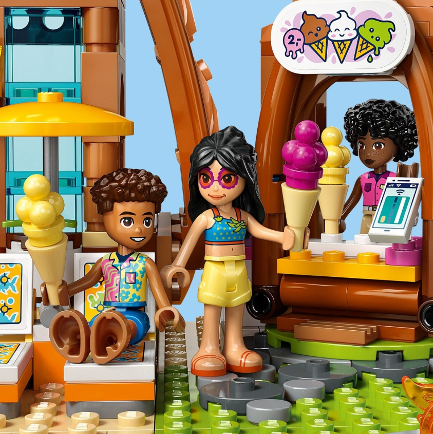 LEGO® Friends Šeimos atostogos pajūrio poilsiavietėje