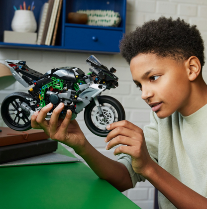 LEGO® Technic Motociklas Kawasaki Ninja H2R